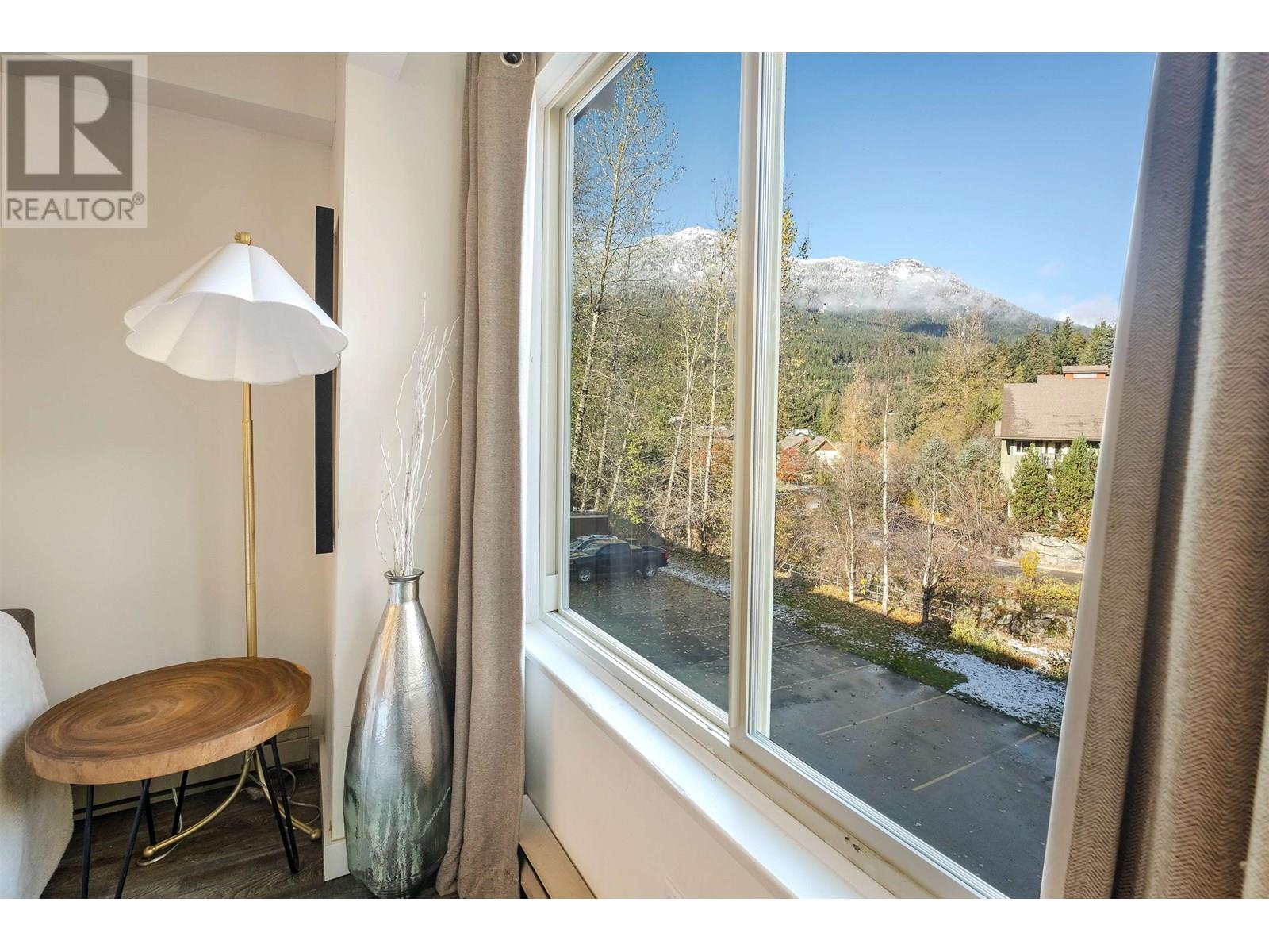 312 2021 KAREN CRESCENT, Whistler