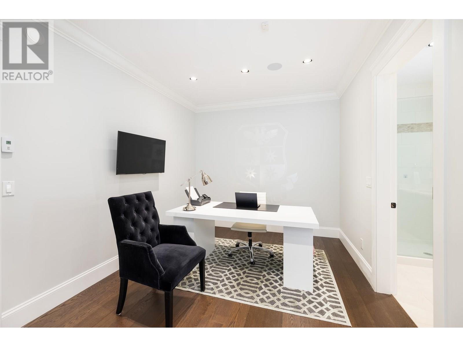 3850 ST. MARYS AVENUE, North Vancouver