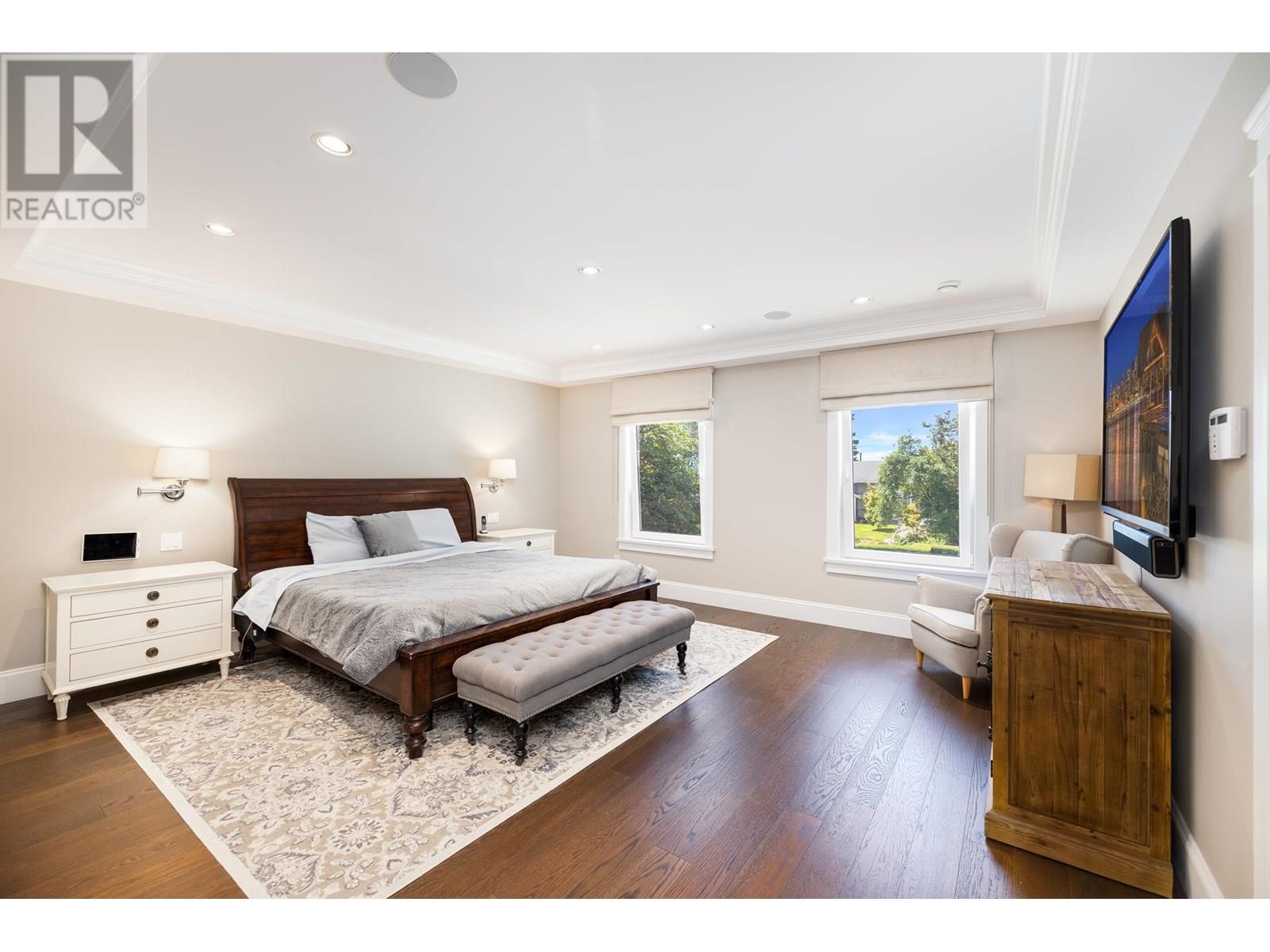 3850 ST. MARYS AVENUE, North Vancouver