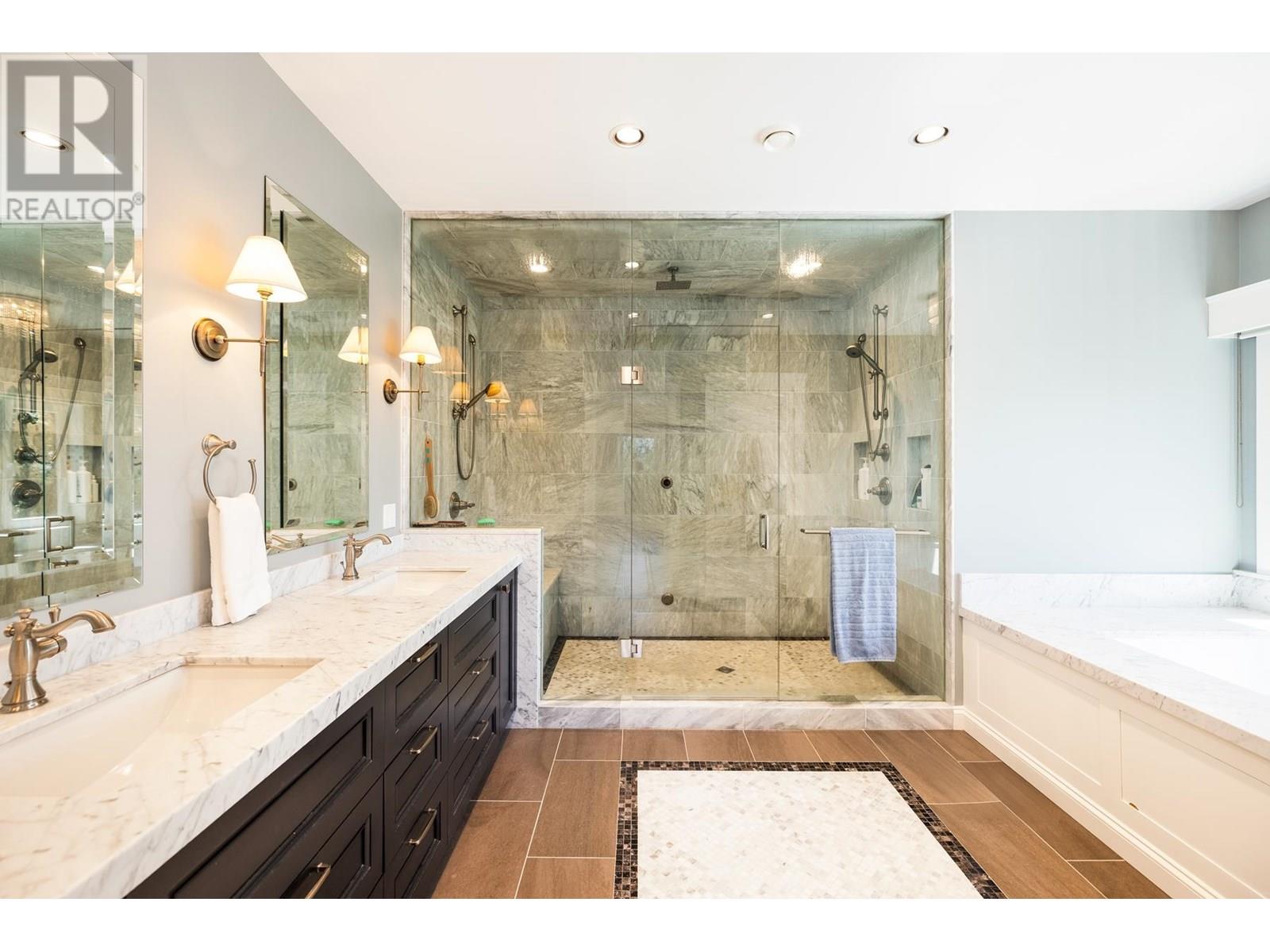 3850 ST. MARYS AVENUE, North Vancouver