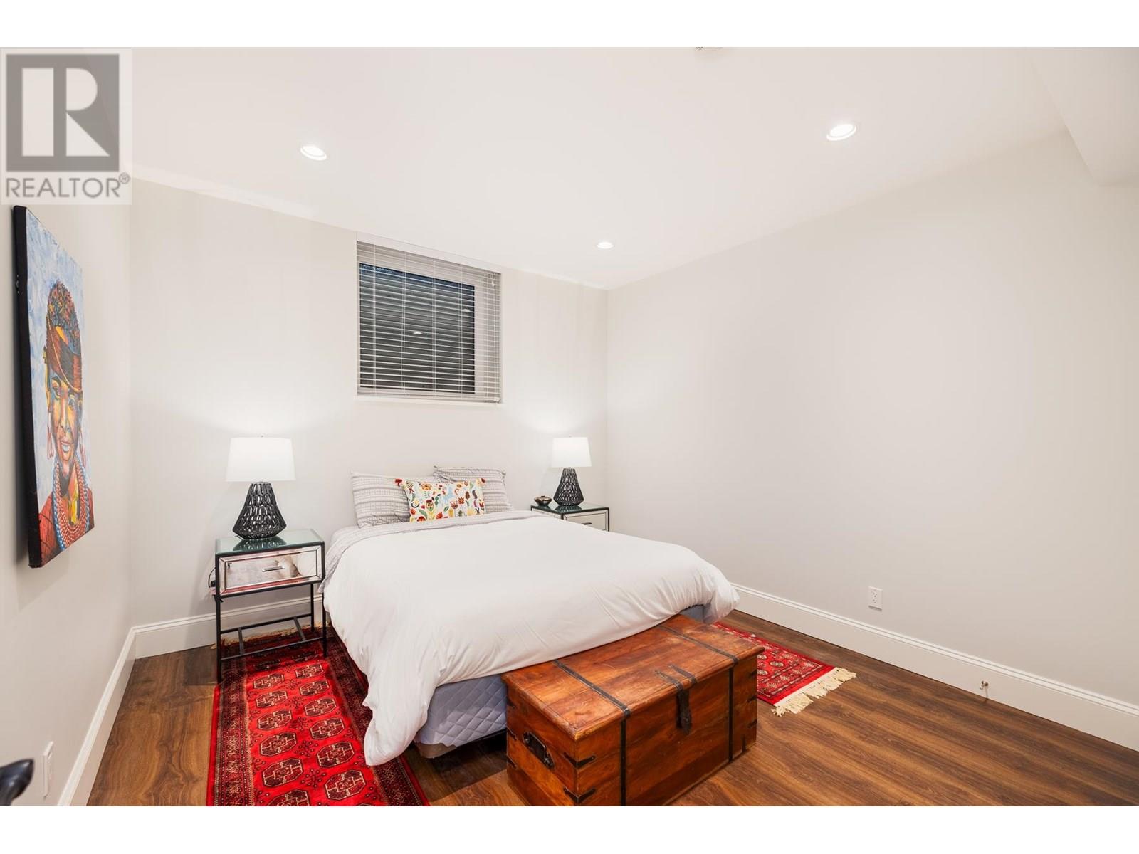 3850 ST. MARYS AVENUE, North Vancouver
