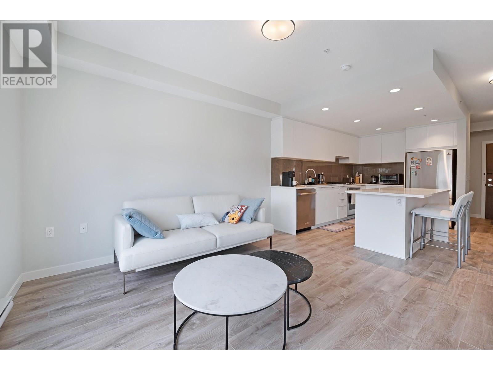 Photo 10 of 412 615 Cottonwood Avenue, Coquitlam BC