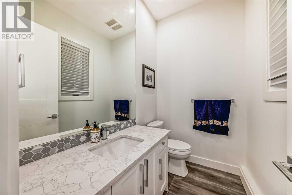 Single Family House for Sale in   Avenue NE Tuxedo Park Calgary 