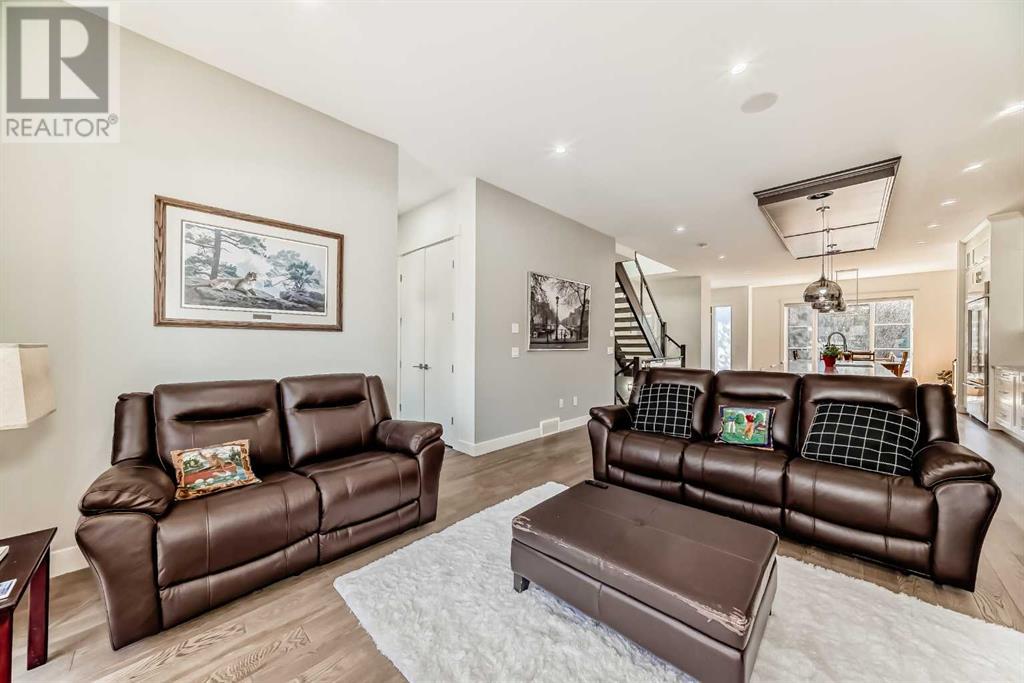 Single Family House for Sale in   Avenue NE Tuxedo Park Calgary 