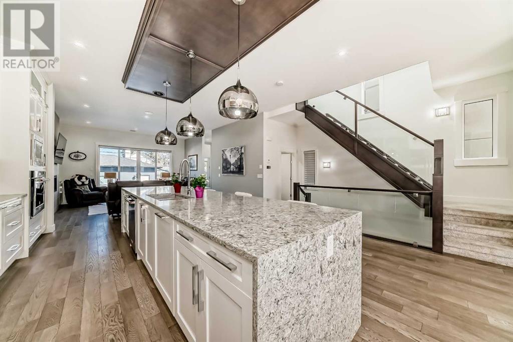 Single Family House for Sale in   Avenue NE Tuxedo Park Calgary 