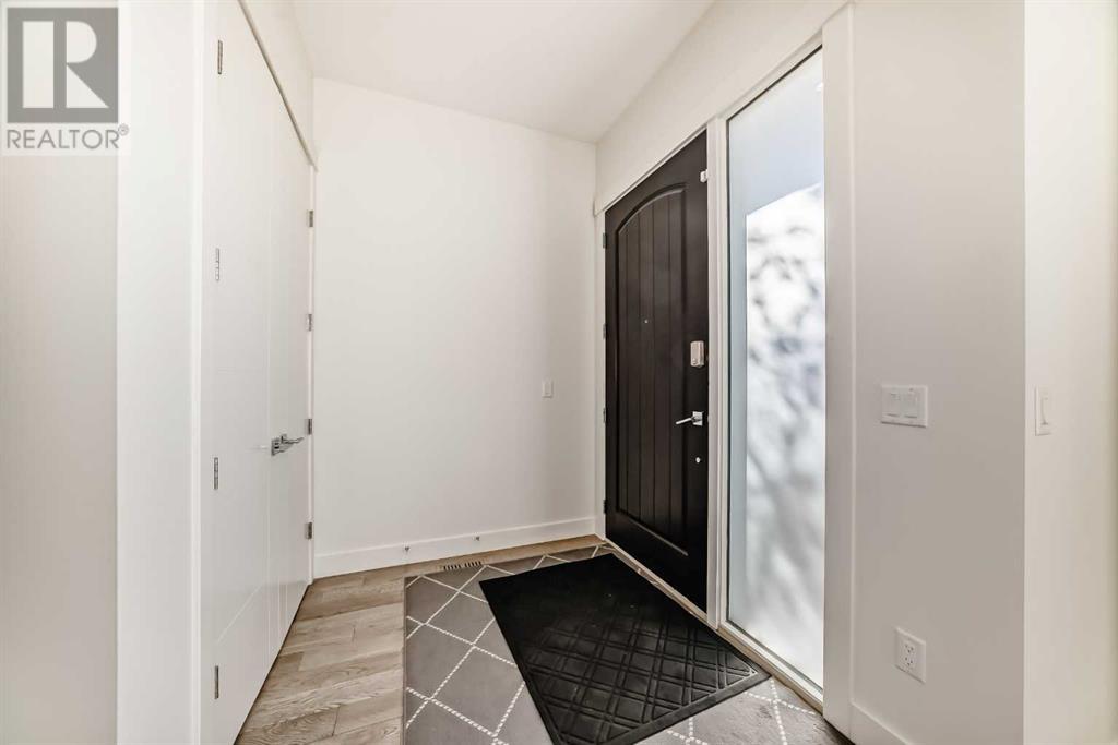 Single Family House for Sale in   Avenue NE Tuxedo Park Calgary 