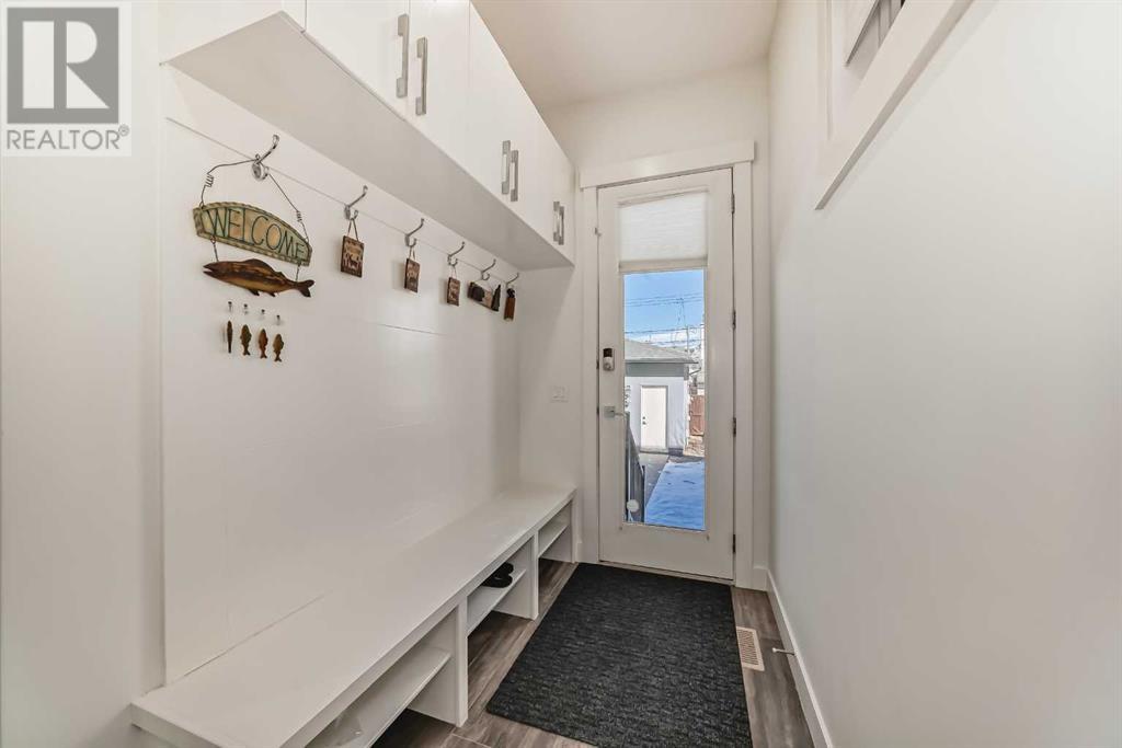 Single Family House for Sale in   Avenue NE Tuxedo Park Calgary 