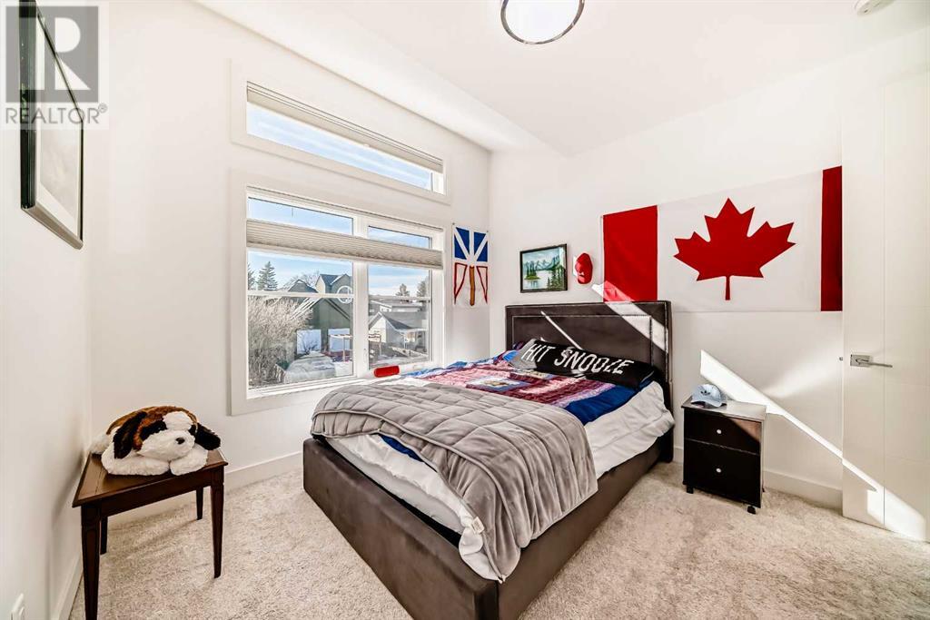 Single Family House for Sale in   Avenue NE Tuxedo Park Calgary 