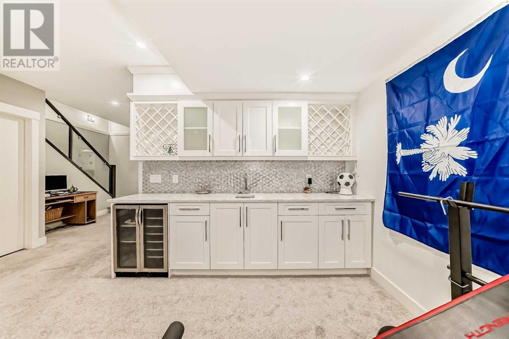 Single Family House for Sale in   Avenue NE Tuxedo Park Calgary 