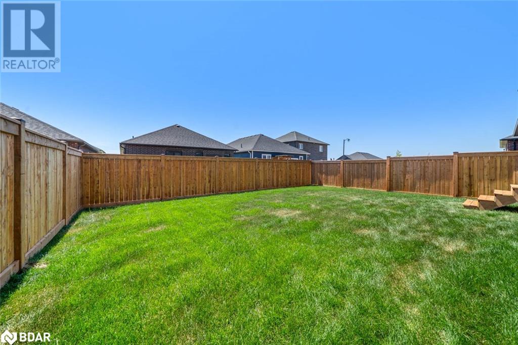Photo 26 of 127 Ritchie Crescent, Elmvale ON