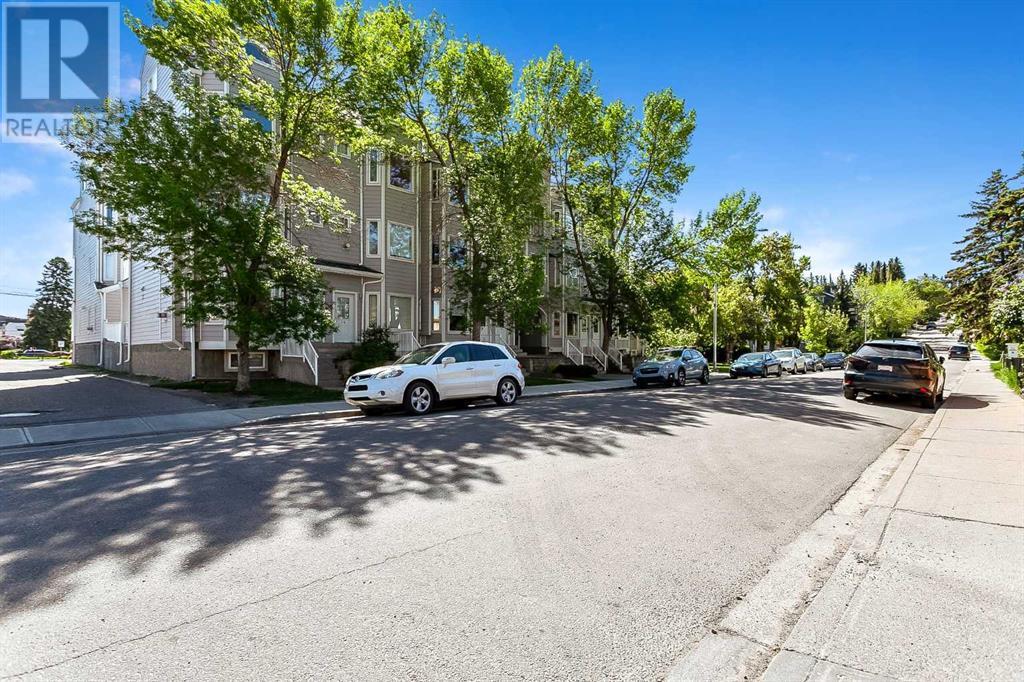 Single Family House for Sale in    Street SW Lower Mount Royal Calgary 