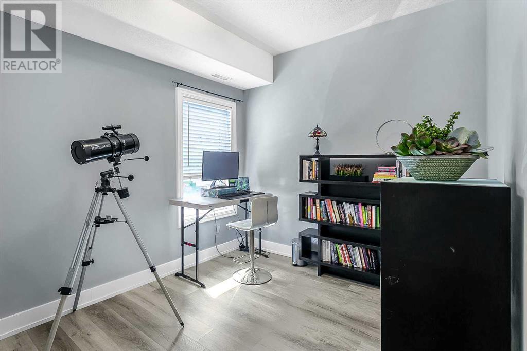 Single Family House for Sale in    Street SW Lower Mount Royal Calgary 