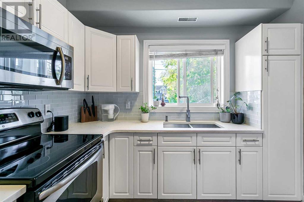Single Family House for Sale in    Street SW Lower Mount Royal Calgary 