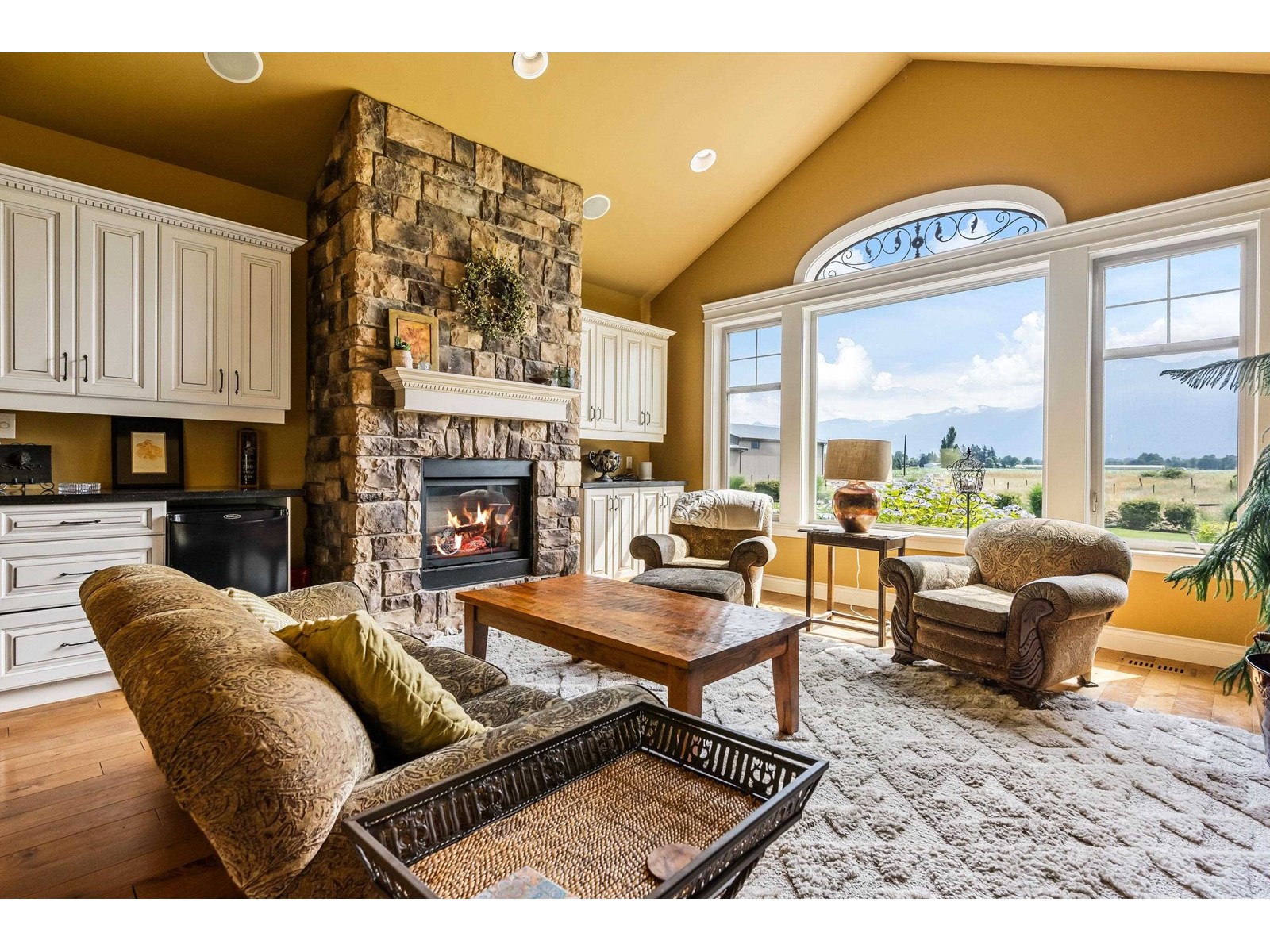 Photo 18 of 9338 Gibson Road East Chilliwack, Chilliwack BC