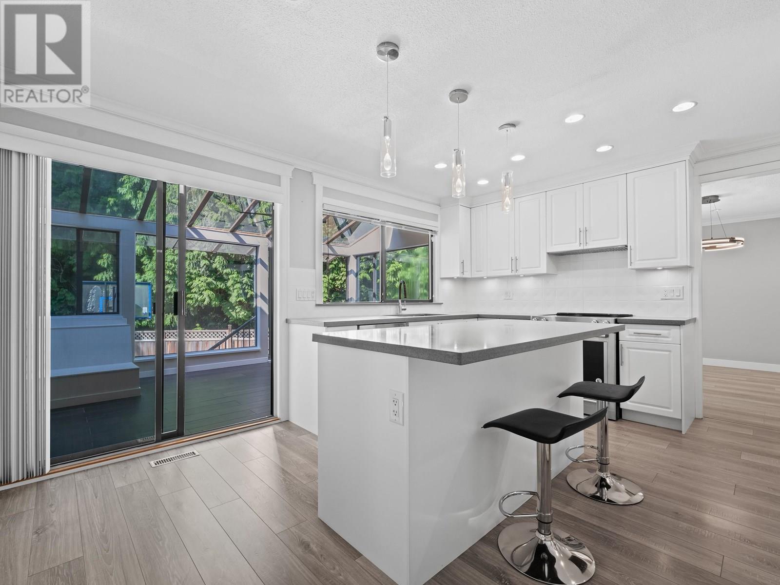 Photo 34 of 755 Westcot Road, West Vancouver BC