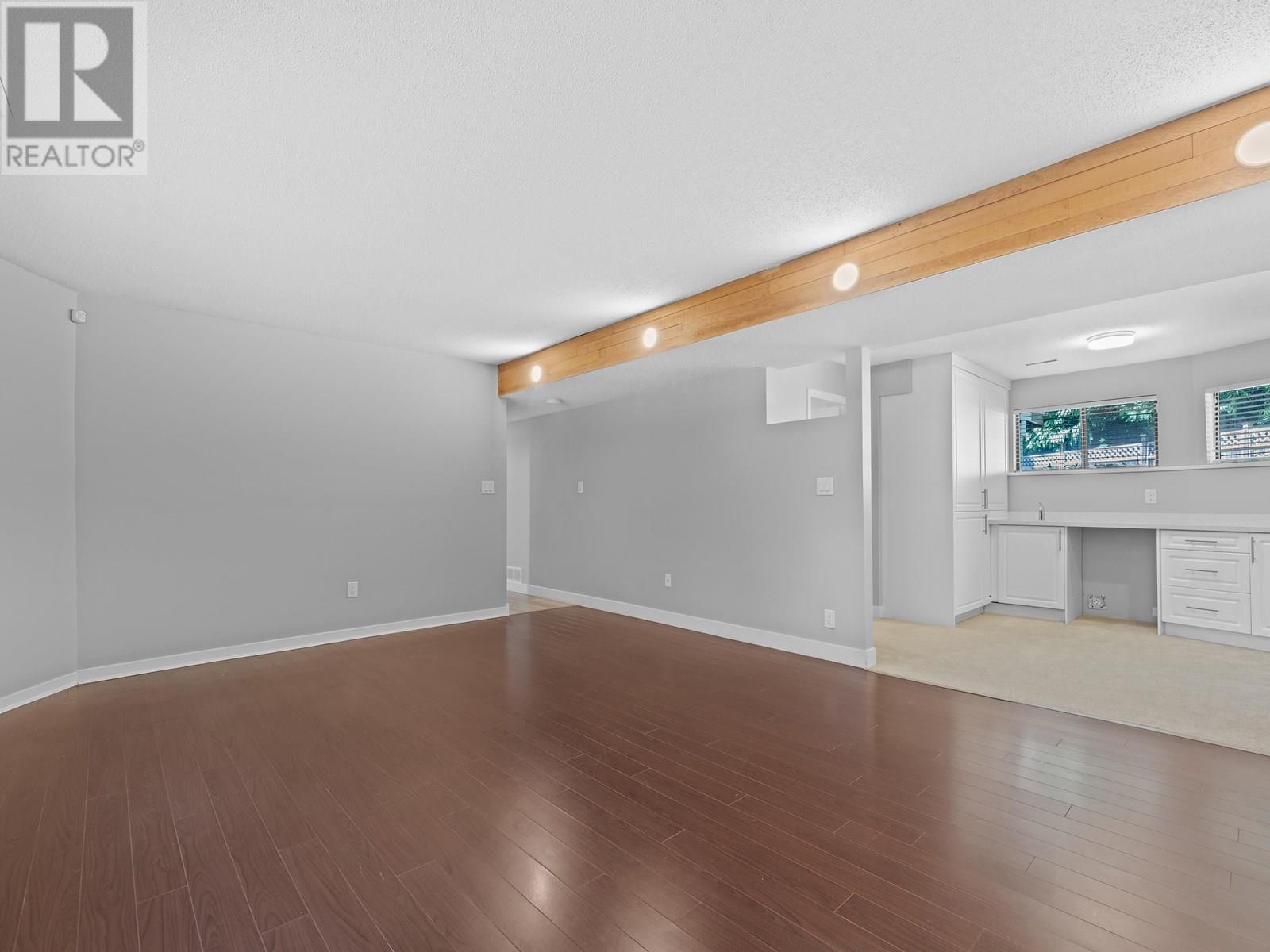 Photo 7 of 755 Westcot Road, West Vancouver BC