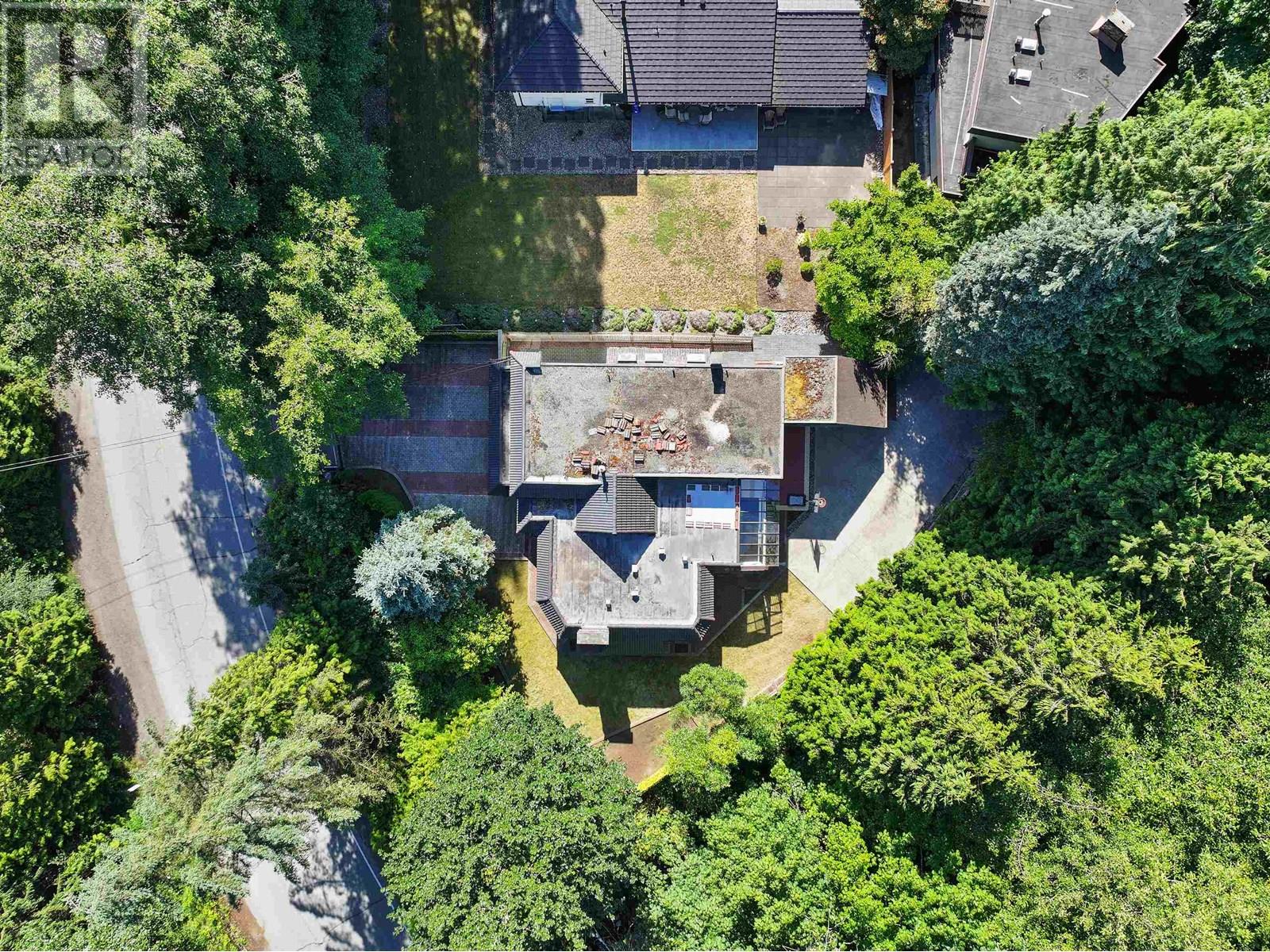 Photo 15 of 755 Westcot Road, West Vancouver BC