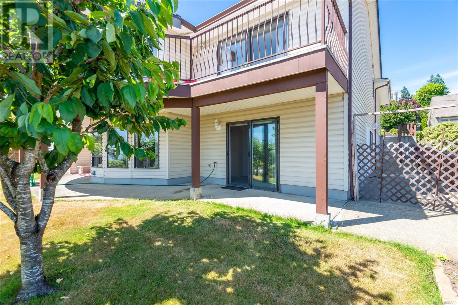 Photo 46 of 241 Mclean St S, Campbell River BC