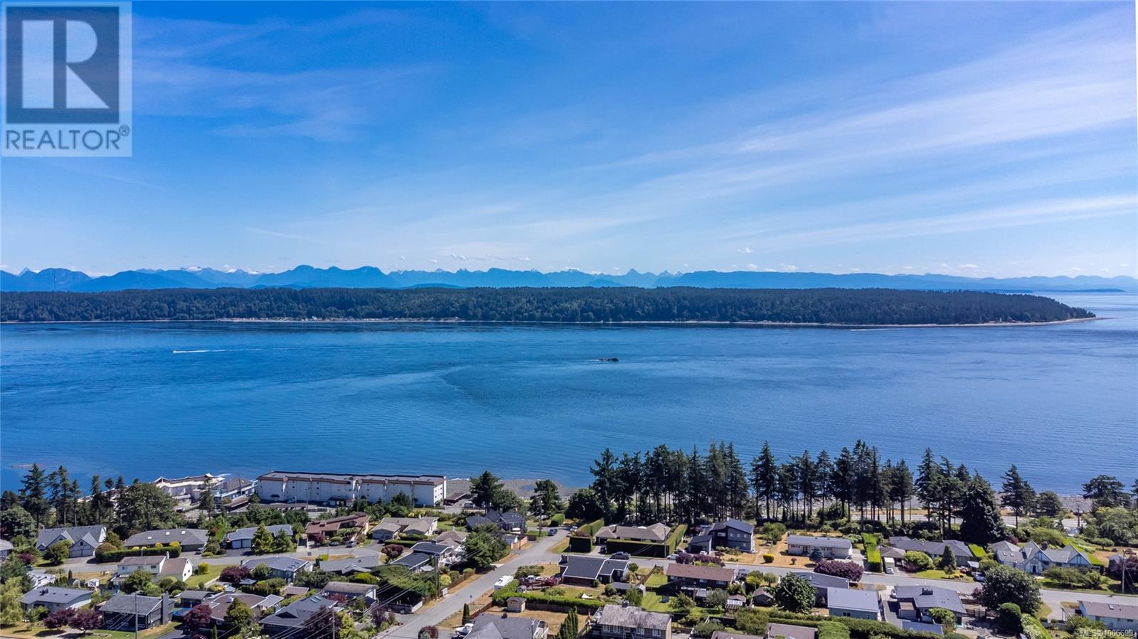 Photo 39 of 241 Mclean St S, Campbell River BC