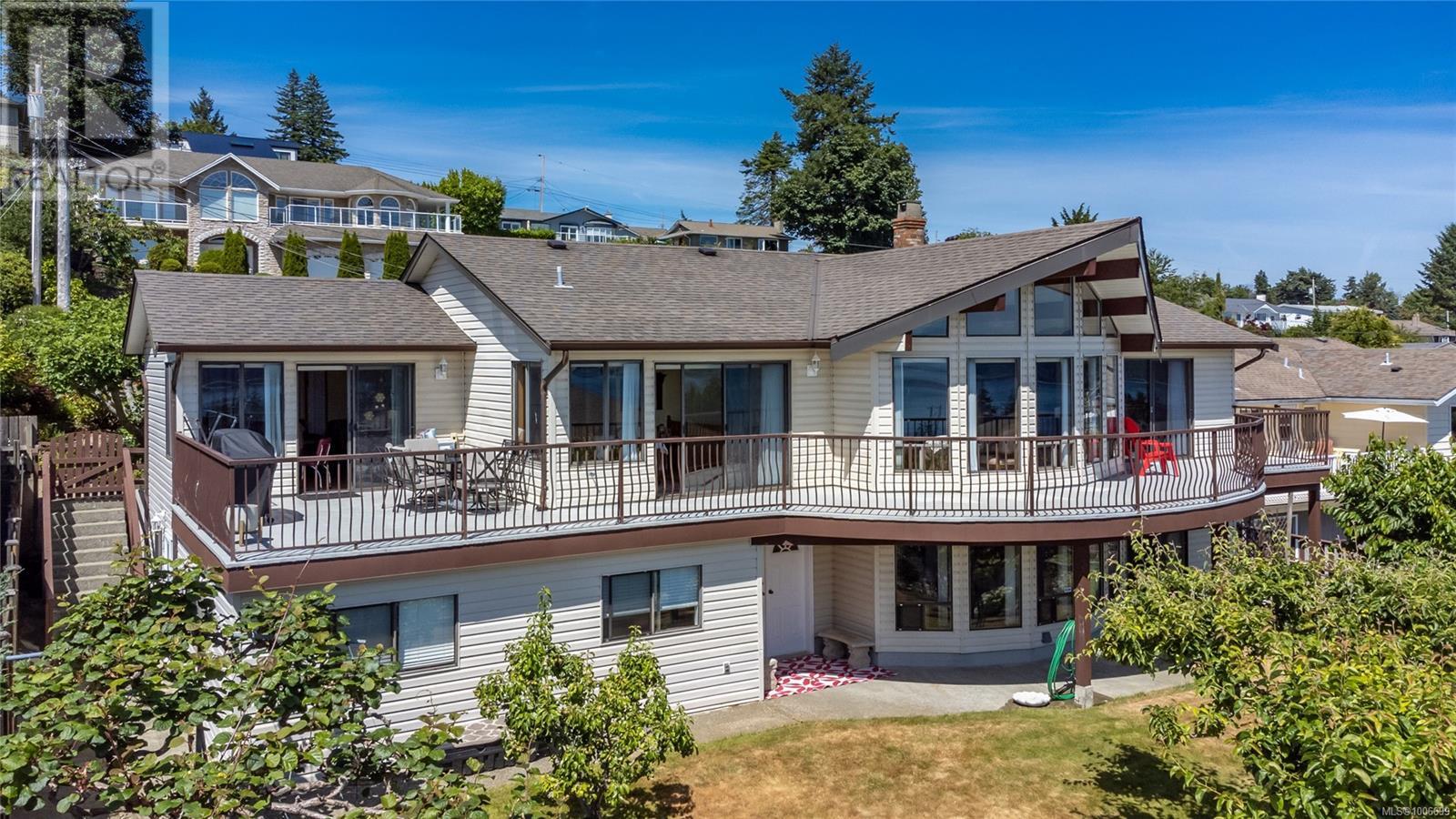 Photo 29 of 241 Mclean St S, Campbell River BC