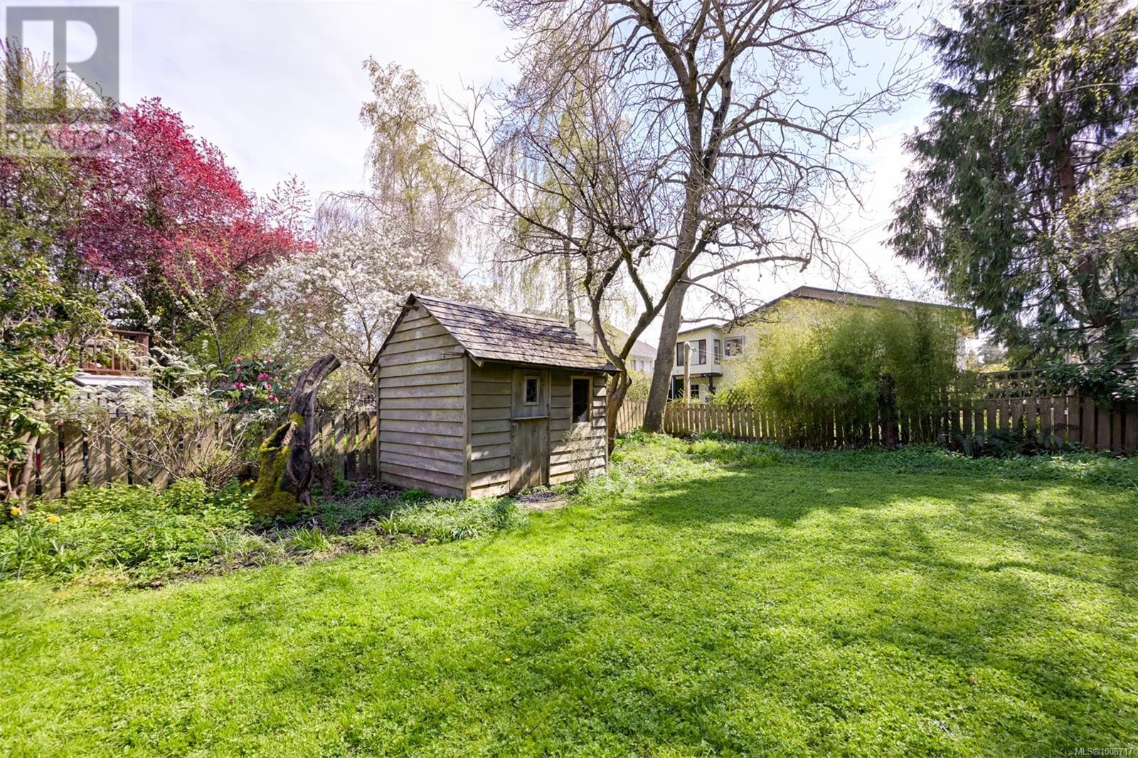 Photo 41 of 1445 Hamley St, Victoria BC