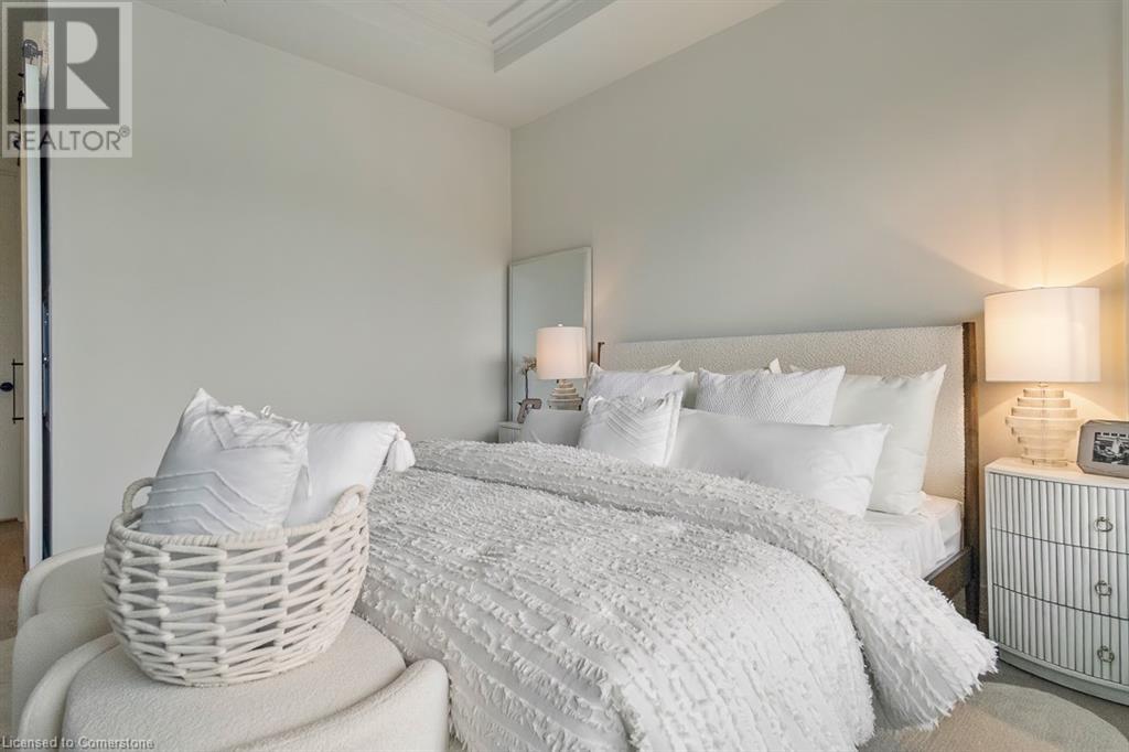 Photo 3 of 123 Maurice Drive Unit 105, Oakville ON