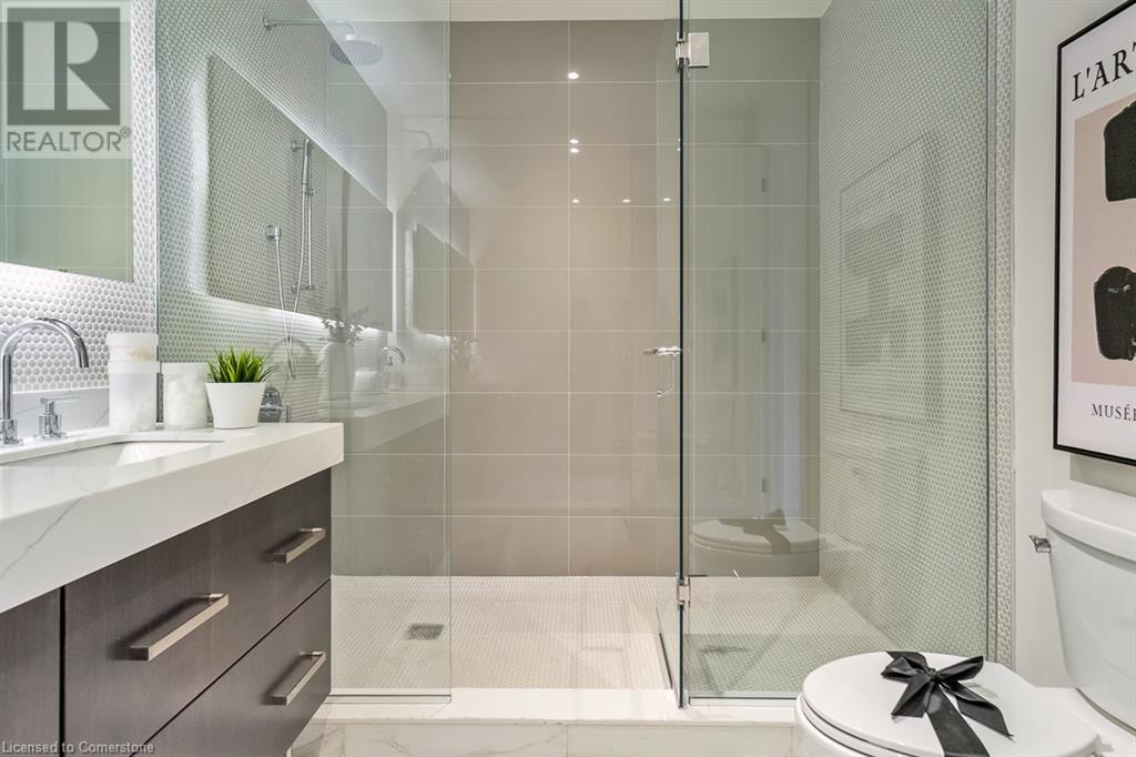Photo 2 of 123 Maurice Drive Unit 105, Oakville ON