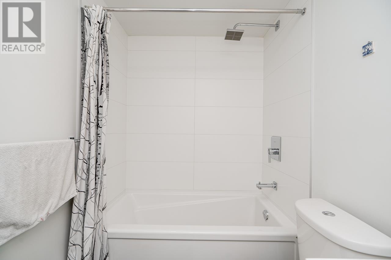 Photo 33 of 1012 668 Columbia Street, New Westminster BC