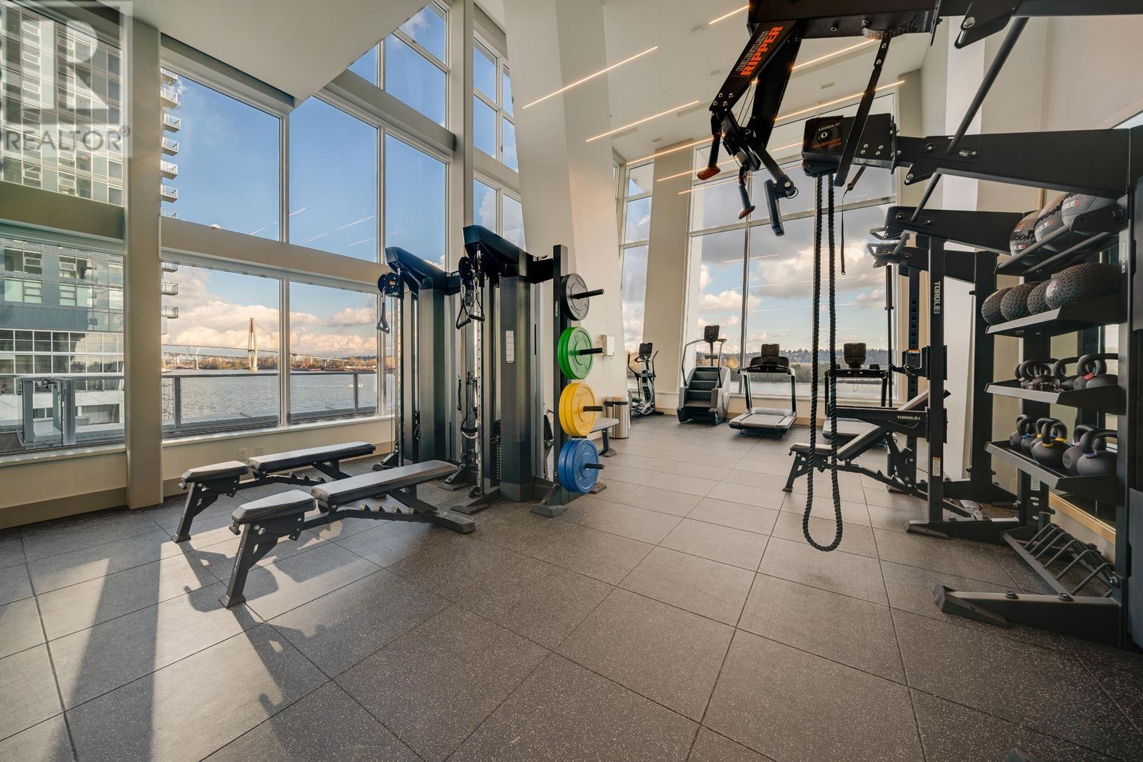 Photo 2 of 2807 680 Quayside Drive, New Westminster BC