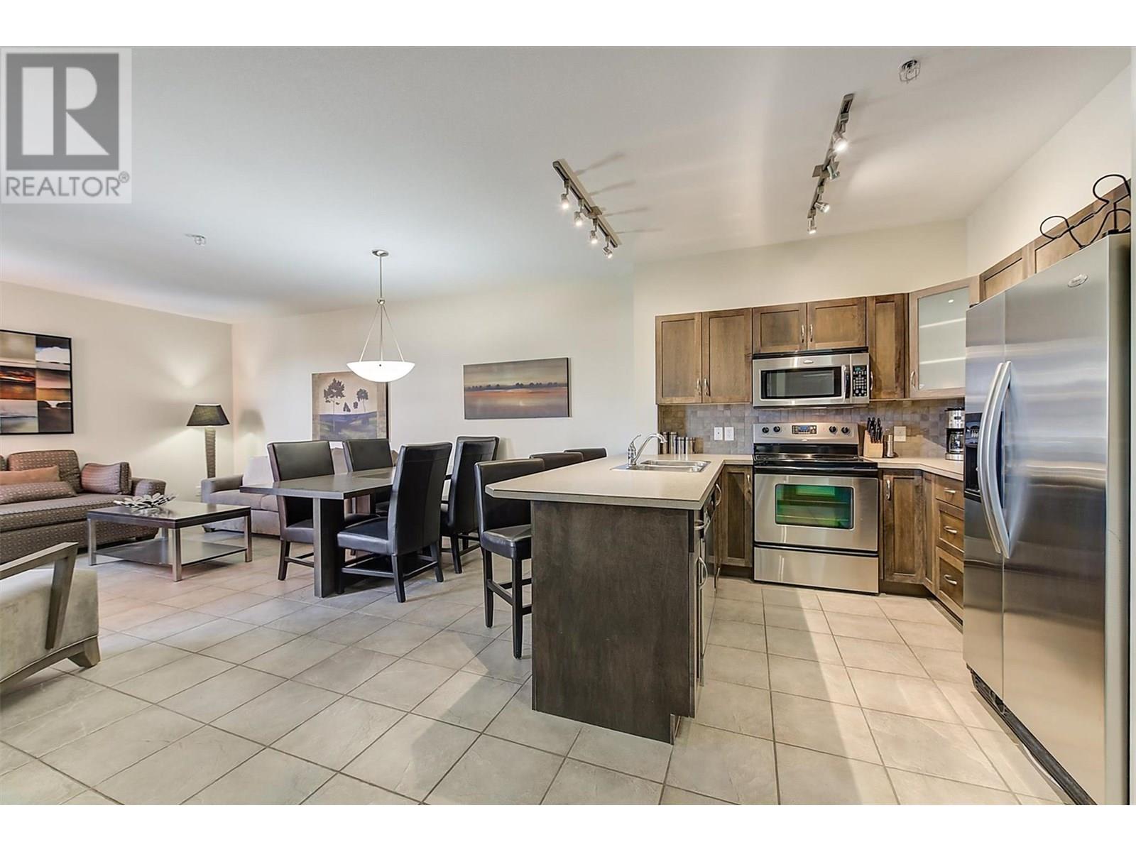 Photo 17 of 654 Cook Road Unit 644, Kelowna BC