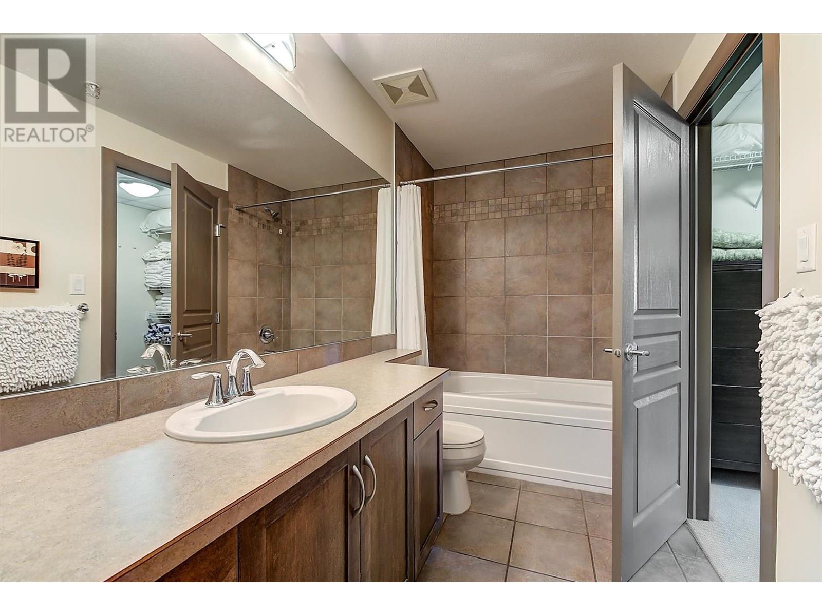 Photo 15 of 654 Cook Road Unit 644, Kelowna BC