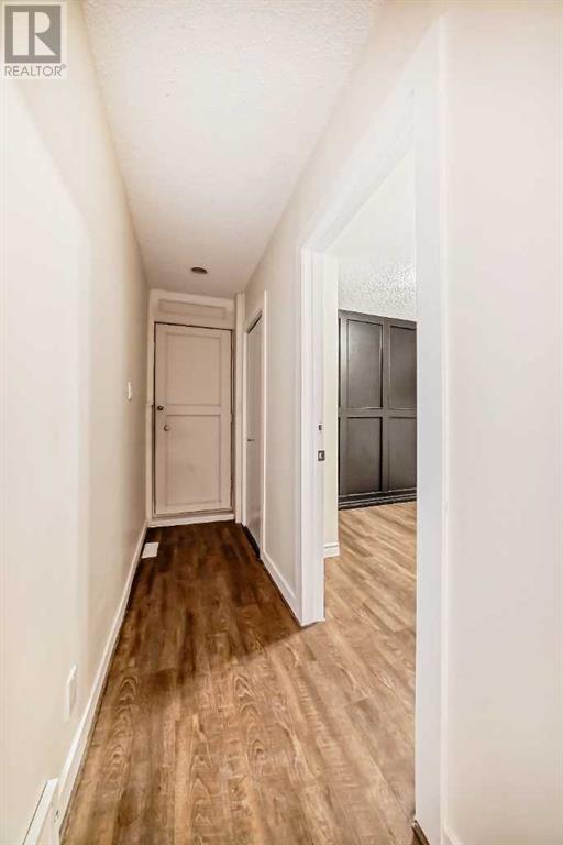 Single Family House 4 Level for Sale in  Whiteview Road NE Whitehorn Calgary 