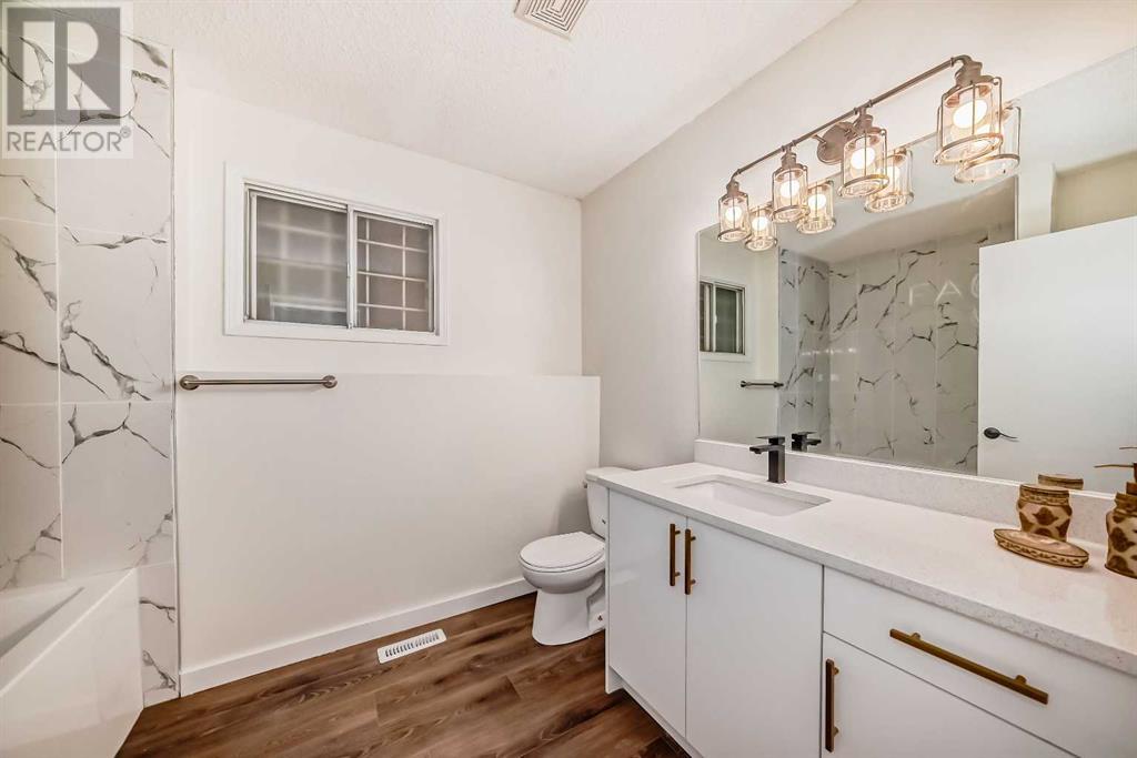 216 Whiteview Road NE, Calgary, Alberta