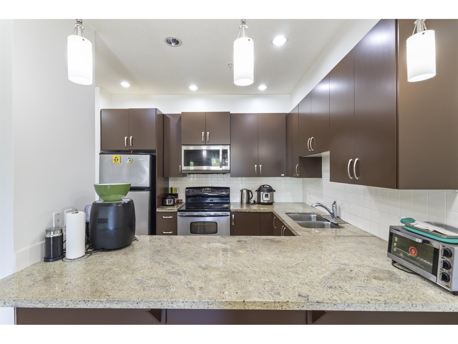 Photo 9 of 212 10237 133 Street, Surrey BC