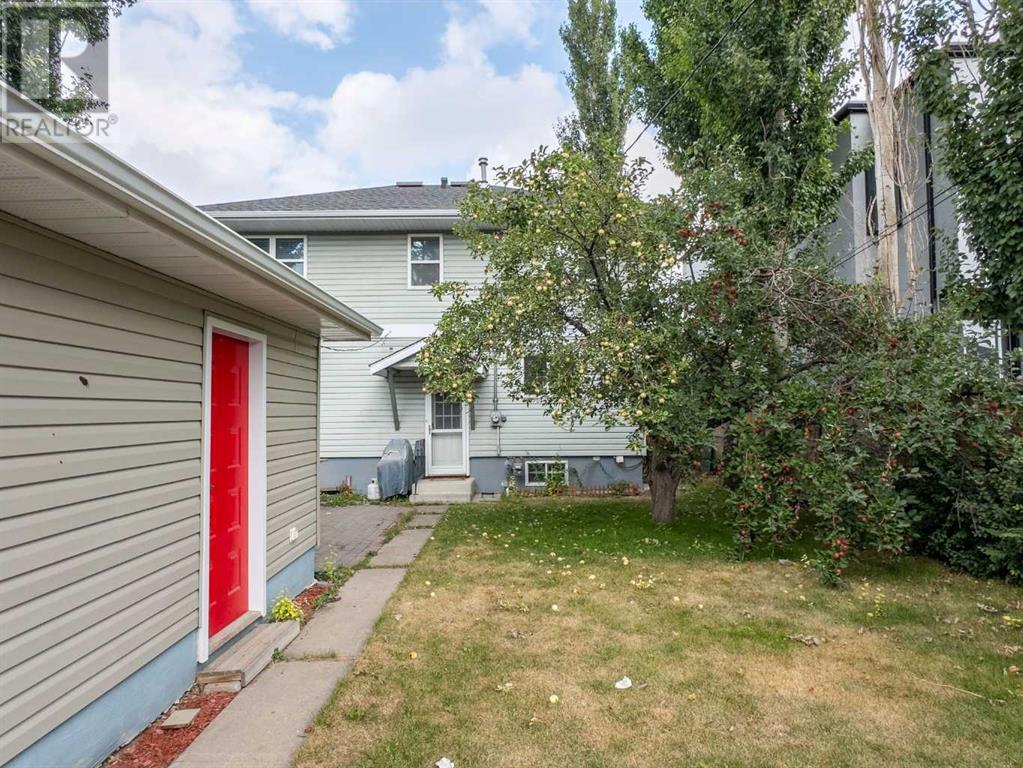 Single Family House for Sale in   Avenue NW Mount Pleasant Calgary 
