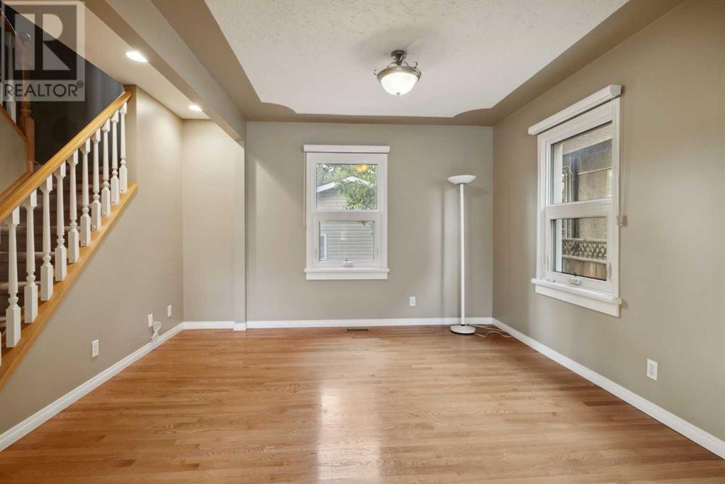 Single Family House for Sale in   Avenue NW Mount Pleasant Calgary 