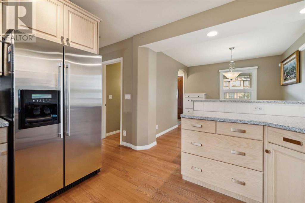 Single Family House for Sale in   Avenue NW Mount Pleasant Calgary 