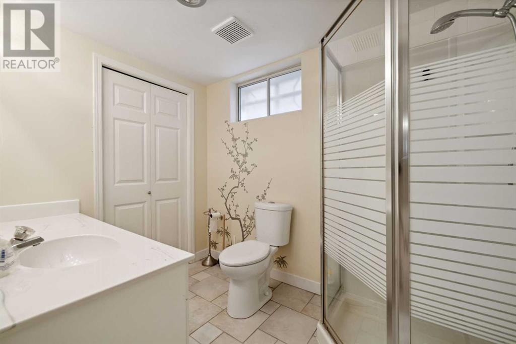 Single Family House for Sale in   Avenue NW Mount Pleasant Calgary 