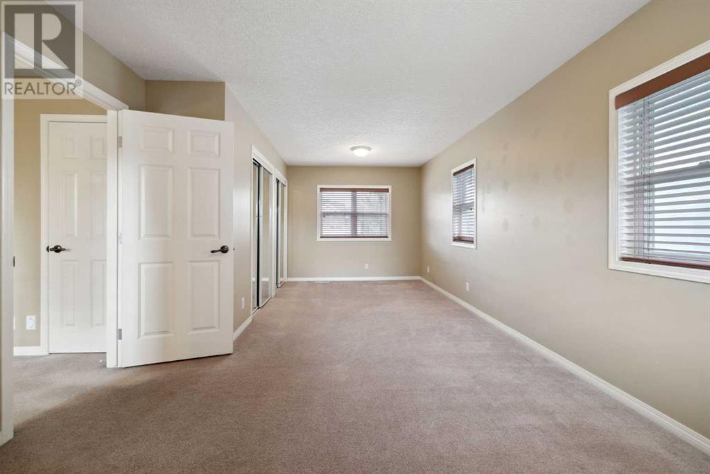 Single Family House for Sale in   Avenue NW Mount Pleasant Calgary 