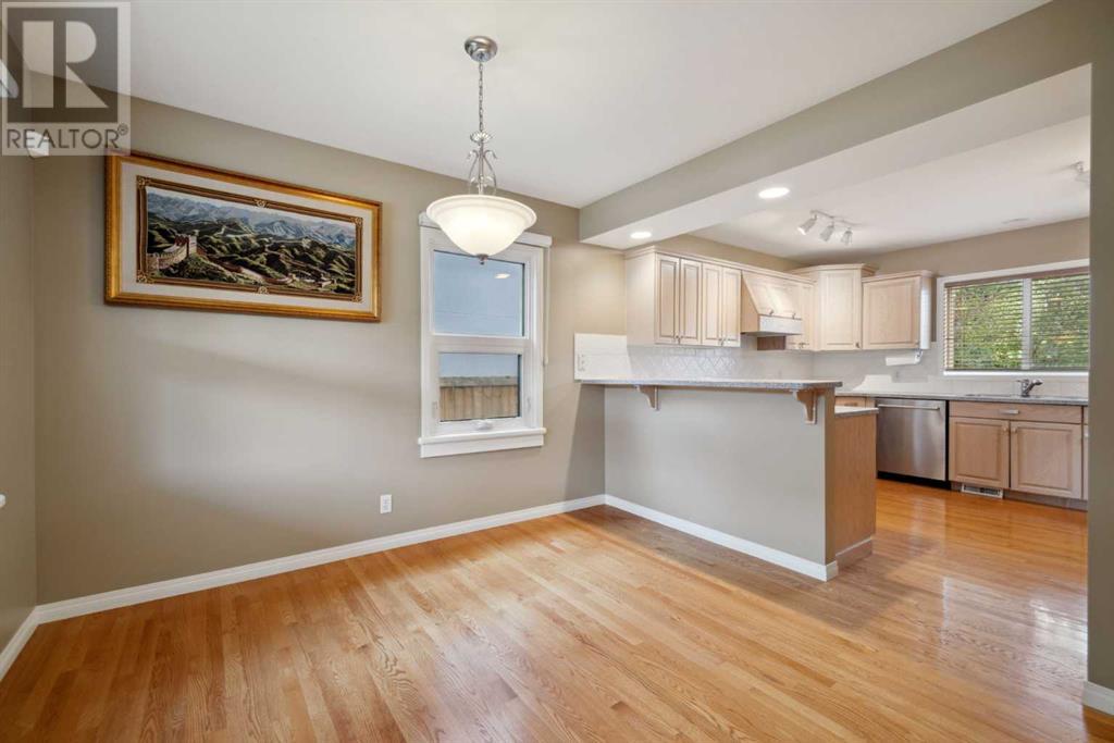 Single Family House for Sale in   Avenue NW Mount Pleasant Calgary 
