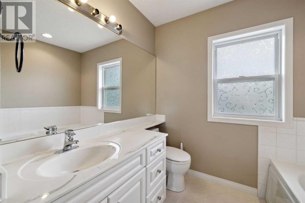 Single Family House for Sale in   Avenue NW Mount Pleasant Calgary 