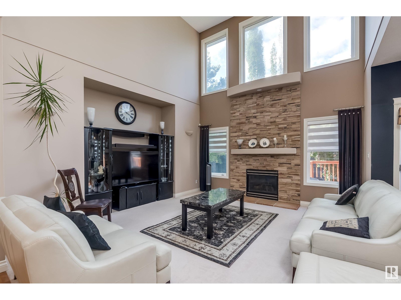 Photo 14 of 613 Todd Li Nw, Edmonton AB