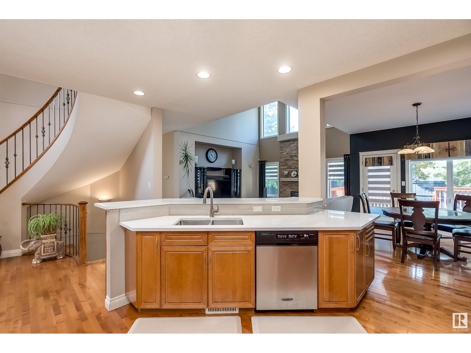 Photo 22 of 613 Todd Li Nw, Edmonton AB
