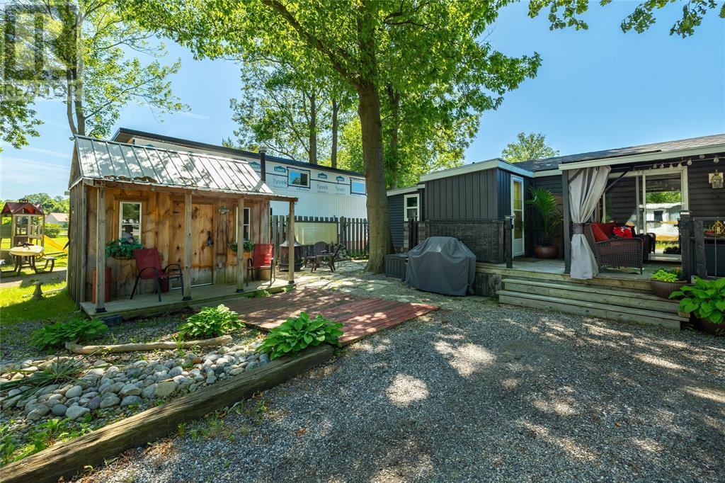 Photo 22 of 2891 Old Lakeshore Road Unit 13, Sarnia ON