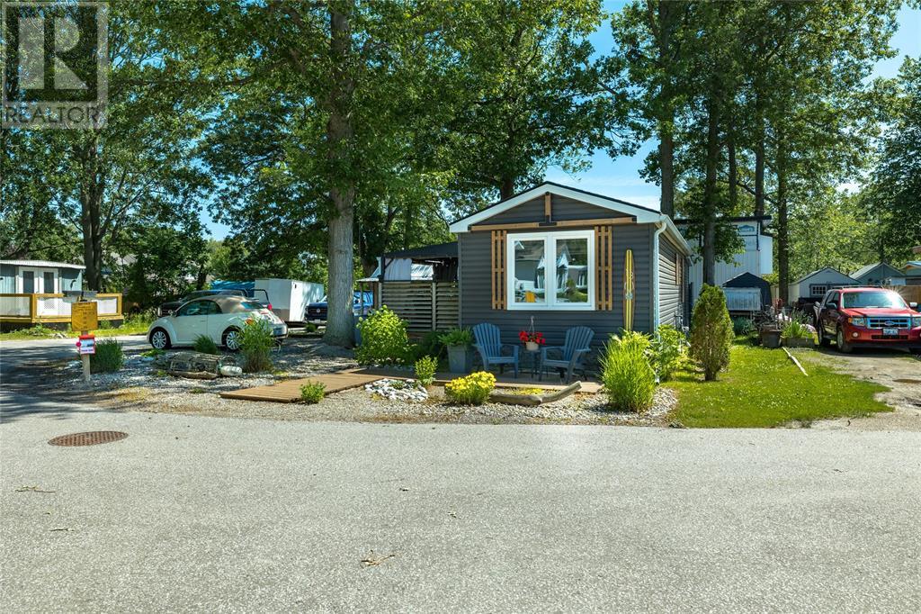 Photo 13 of 2891 Old Lakeshore Road Unit 13, Sarnia ON