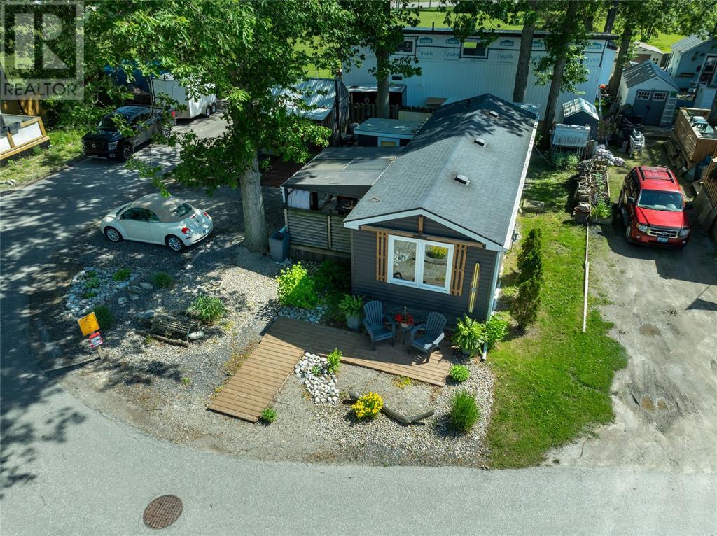 Photo 38 of 2891 Old Lakeshore Road Unit 13, Sarnia ON