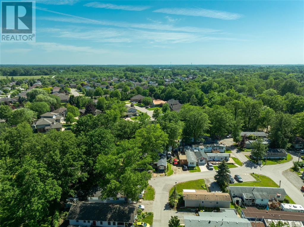 Photo 48 of 2891 Old Lakeshore Road Unit 13, Sarnia ON