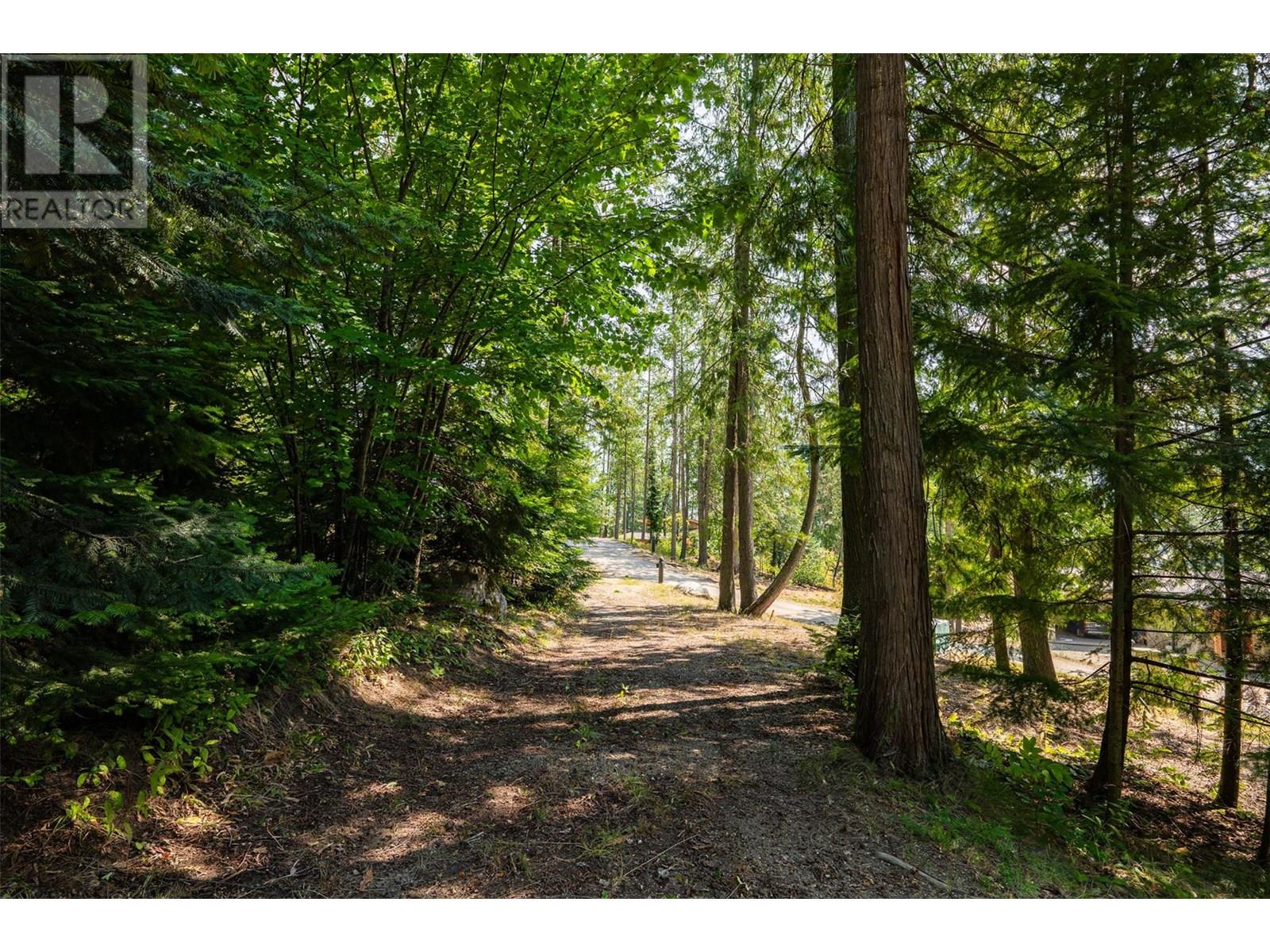6814 MARIAN Lane, Nelson