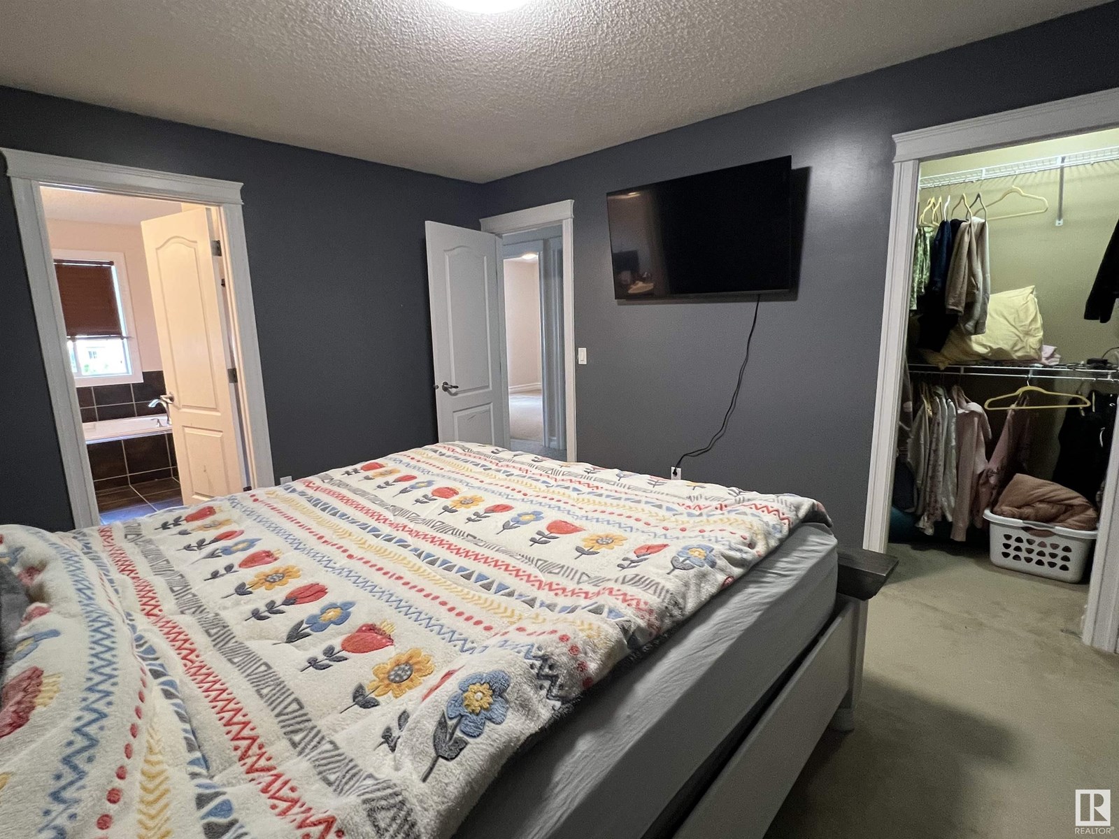 Photo 16 of 21 Birch Pl, Fort Saskatchewan AB