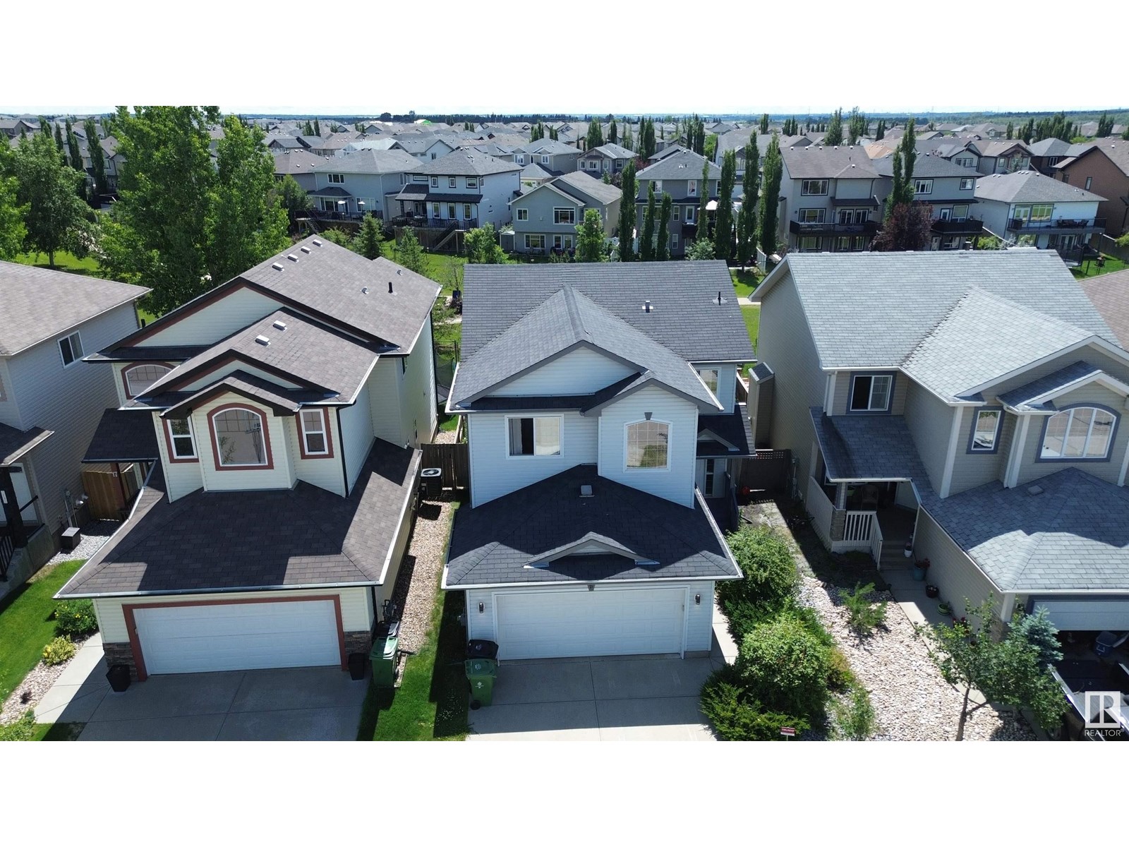Photo 1 of 21 Birch Pl, Fort Saskatchewan AB